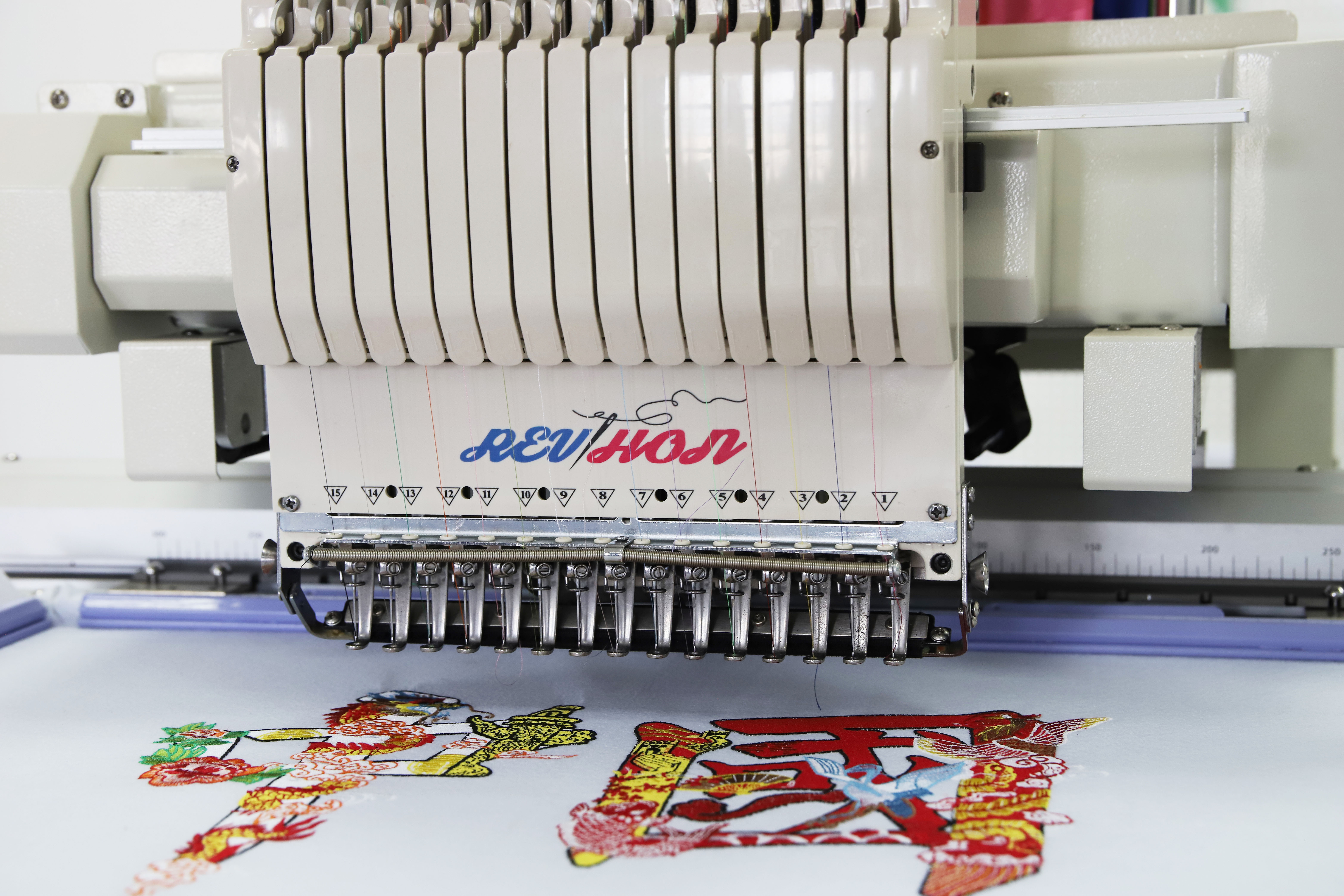Machine &agrave; broder multifonctionnelle &agrave; une t&ecirc;te, nouvelle machine &agrave; broder professionnelle et pratique